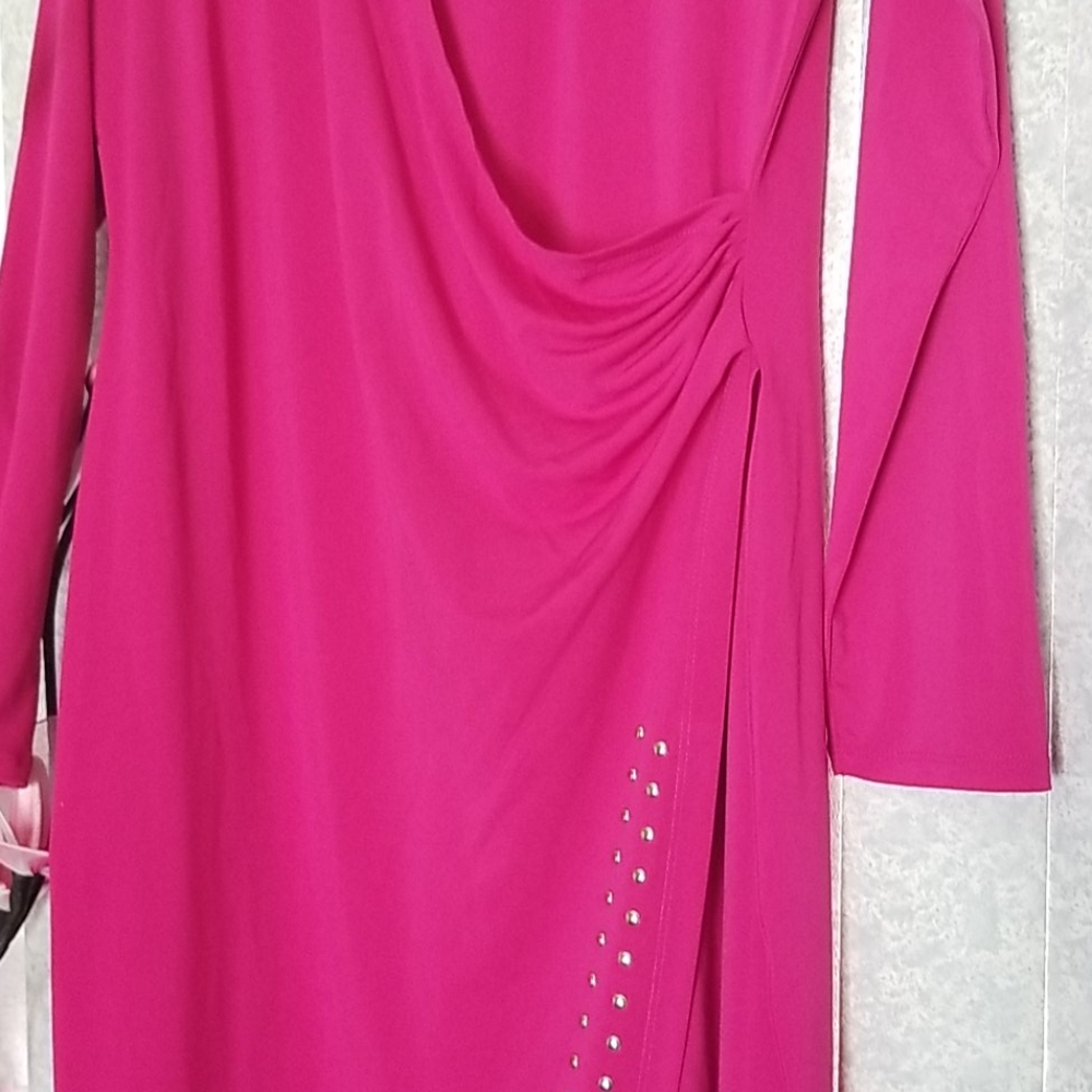 PINK DRESS - Picture 4 of 9